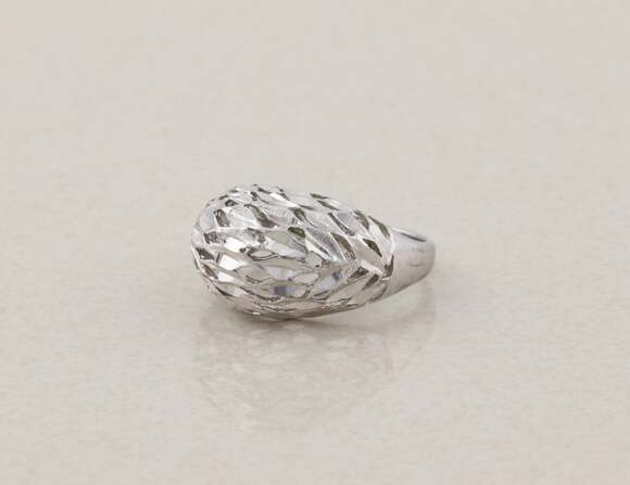 Unbranded Jewelry - Sterling Silver Textured Diamond Cut Dome Ring Size 10